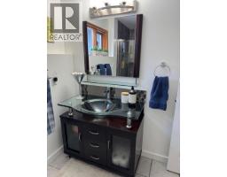 1301 Grosvenor Place, Castlegar, BC V1N3X8 Photo 51
