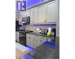 Kitchen - 8779 Mountain View Street, Canal Flats, BC V0B1B0 Photo 12