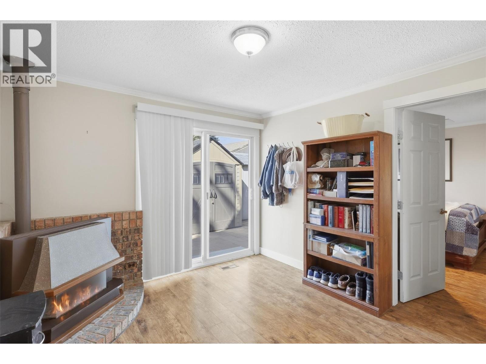 160 PARK Street - Image 14