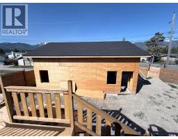 8779 Mountain View Street, Canal Flats, BC V0B1B0 Photo 59