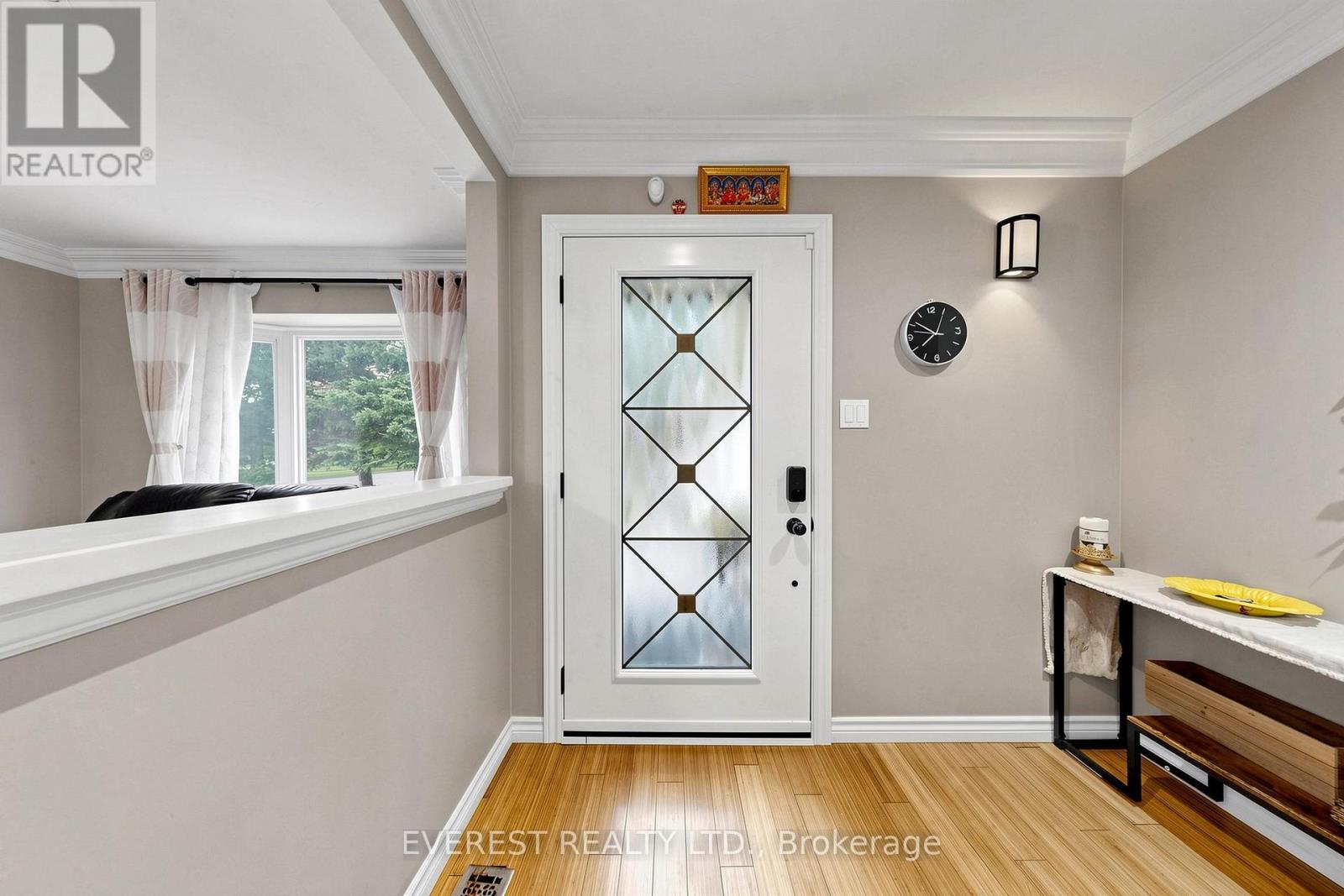 7 TARLTON COURT - 4
