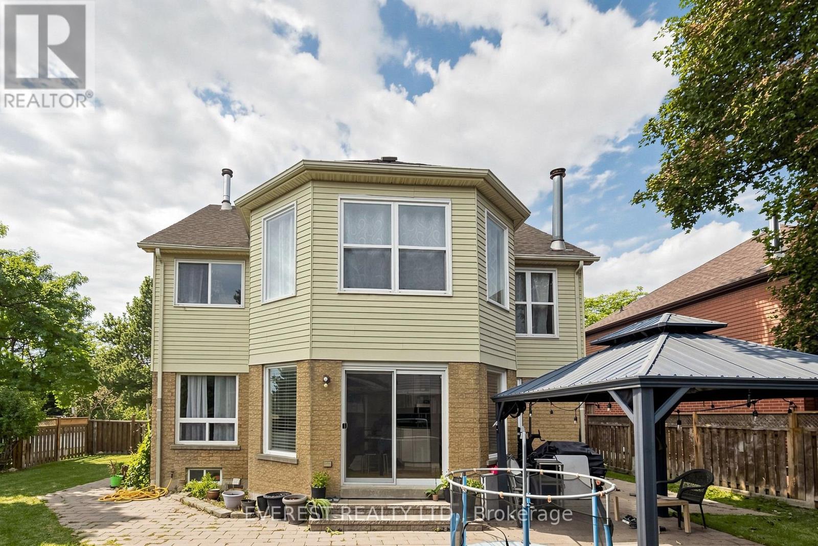 7 TARLTON COURT - Image 40
