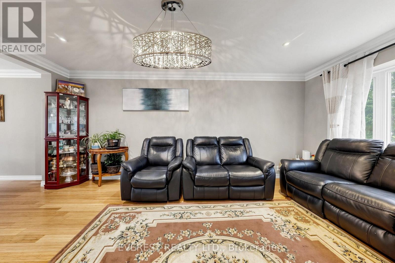 7 TARLTON COURT, Vaughan (Brownridge) — photo 6