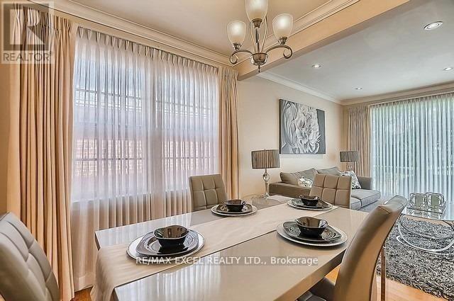 MAIN - 43 BOOTHBAY CRESCENT, Newmarket (Central Newmarket) — photo 6