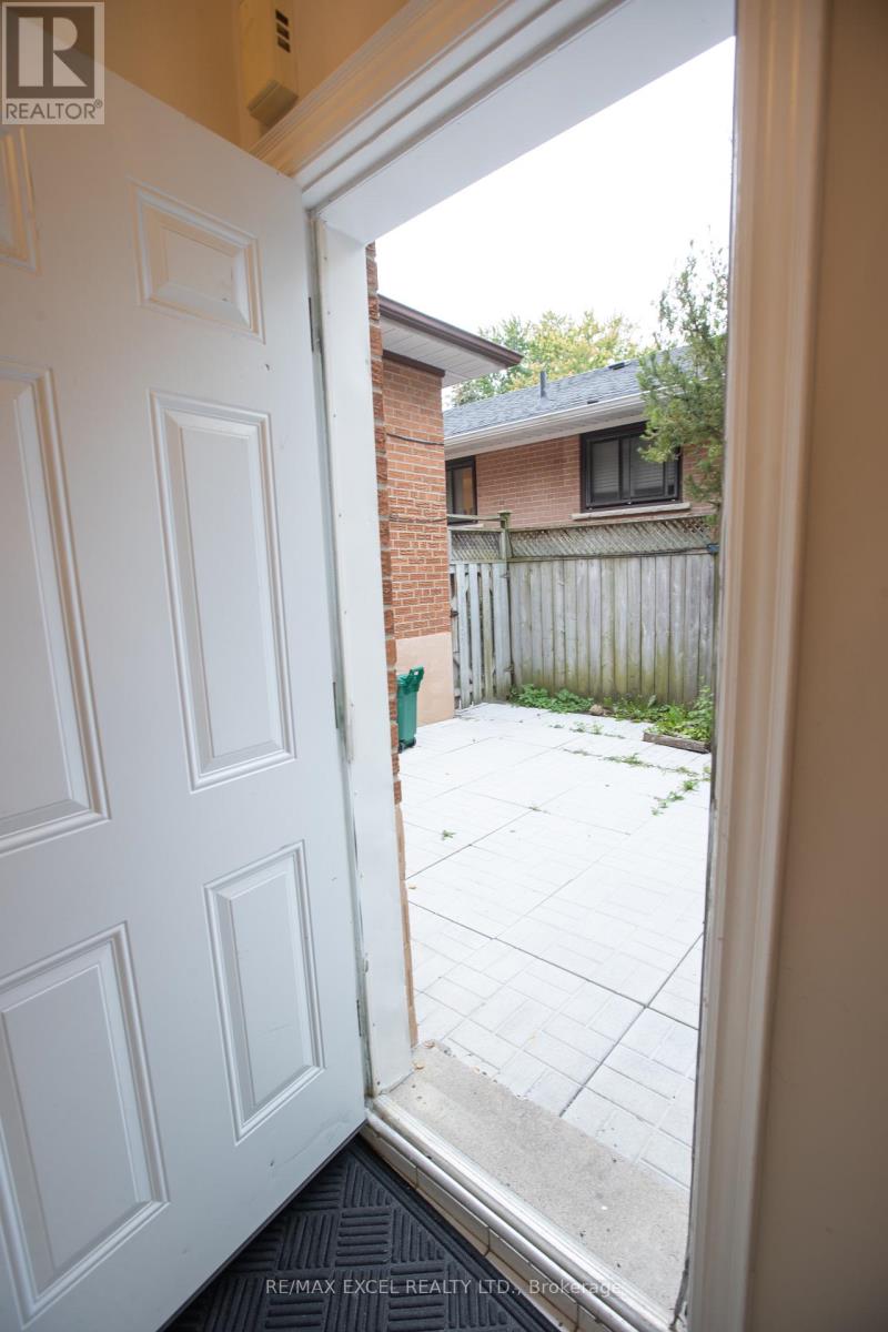 BASEMENT - 387 CROSBY AVENUE, Richmond Hill (Crosby) — photo 3