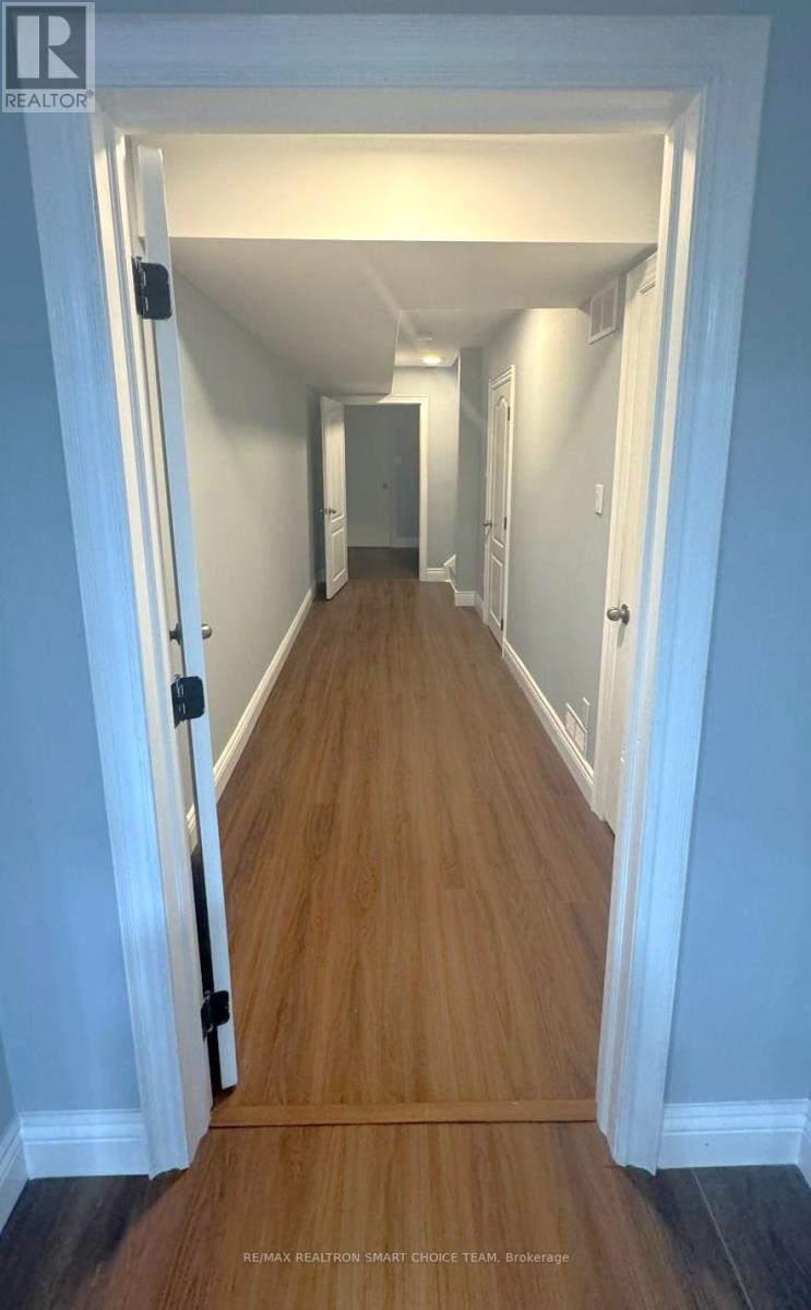 BSMT - 243 GORD CLELLAND GATE, Newmarket (Woodland Hill) — photo 11