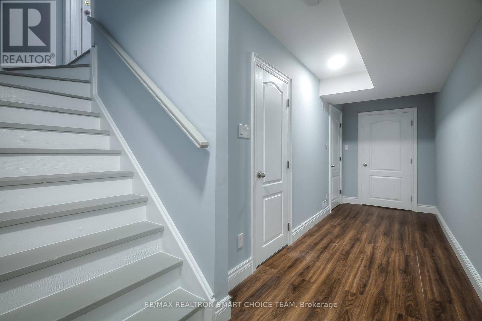 BSMT - 243 GORD CLELLAND GATE, Newmarket (Woodland Hill) — photo 8
