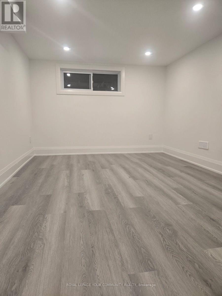 19 BEAVERTON ROAD S, Richmond Hill (Crosby) — photo 10
