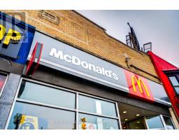 1180 St. Clair Avenue W, Toronto, ON M6E1B4 Photo 11
