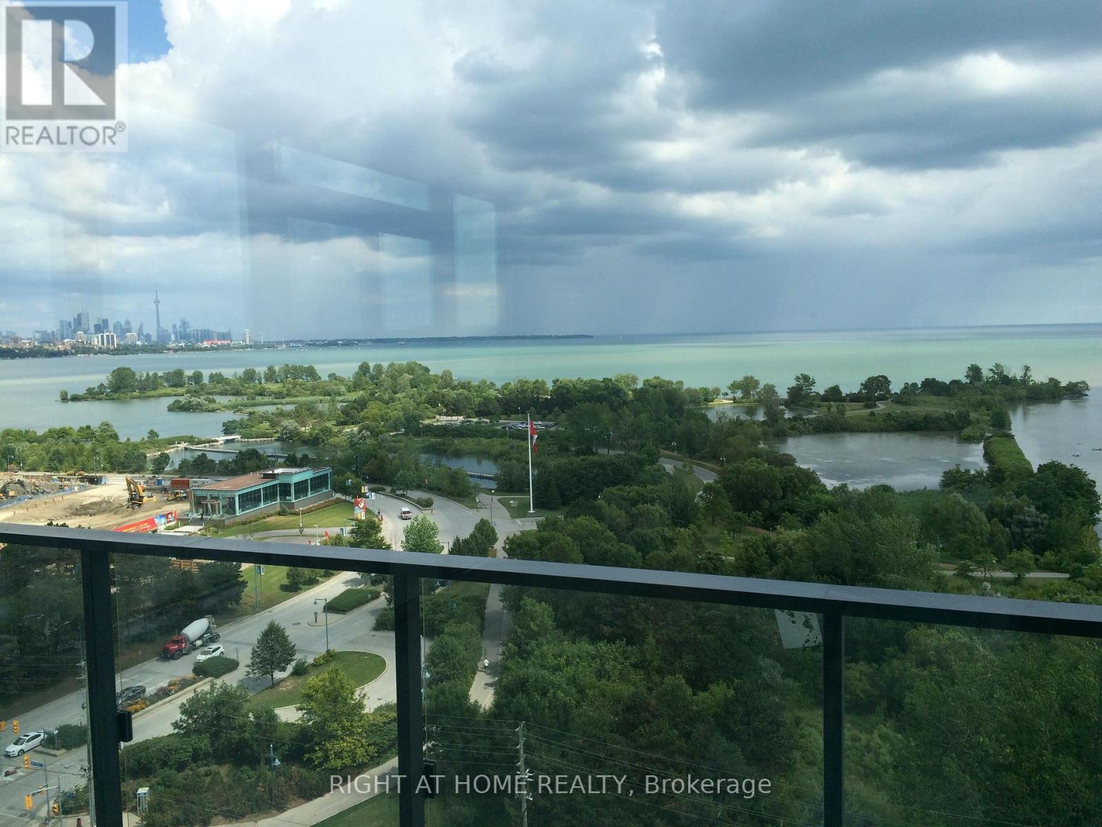 1801 - 2212 LAKE SHORE BOULEVARD W, Toronto (Mimico) — photo 5