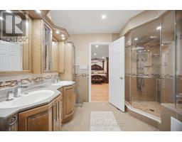 84 Fred Young Drive, Toronto, ON M3L0A3 Photo 18