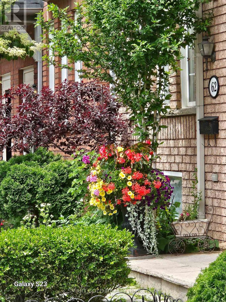 76 VIELLA STREET, Toronto (Junction Area)