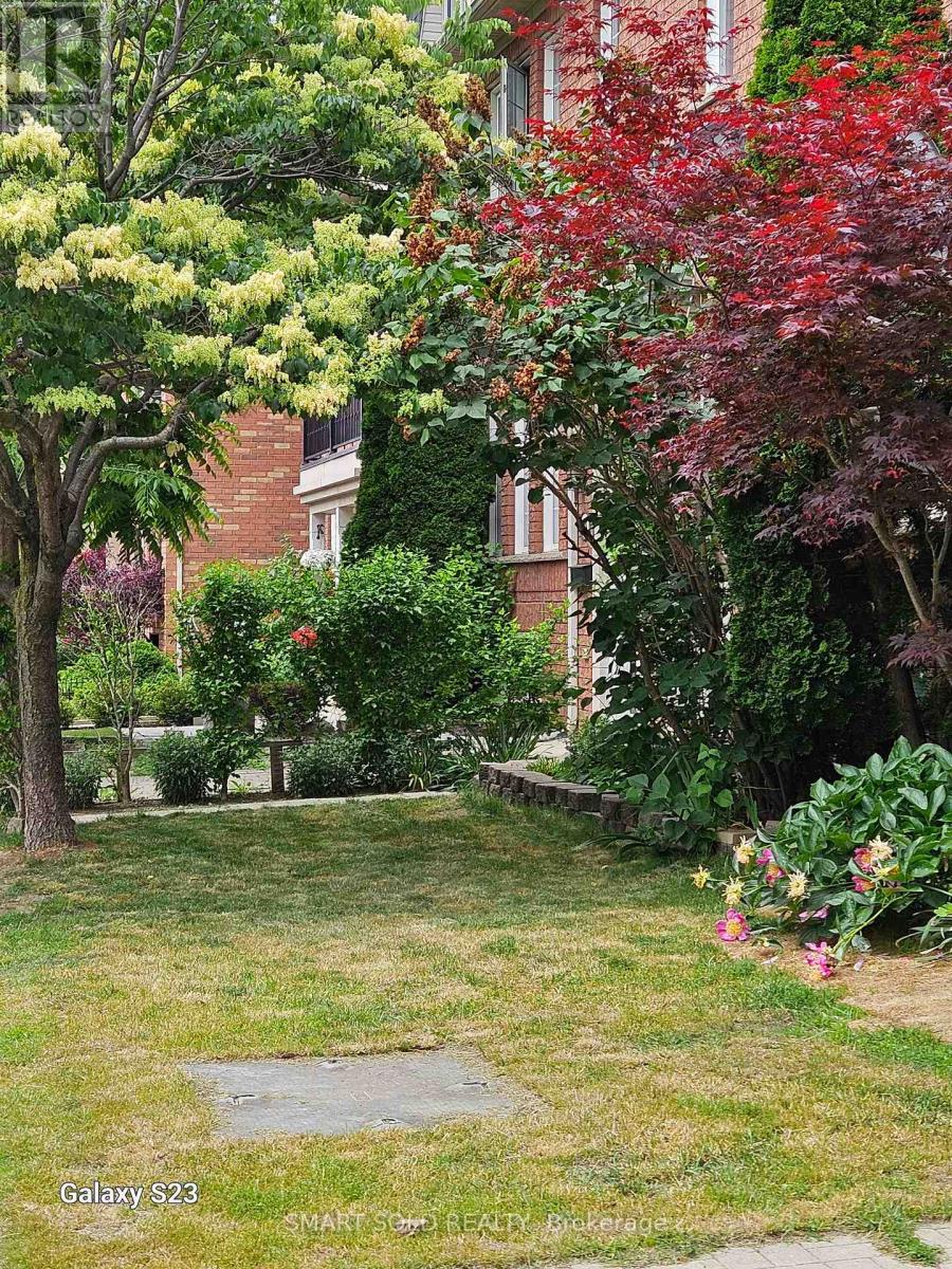 76 VIELLA STREET, Toronto (Junction Area) — photo 2
