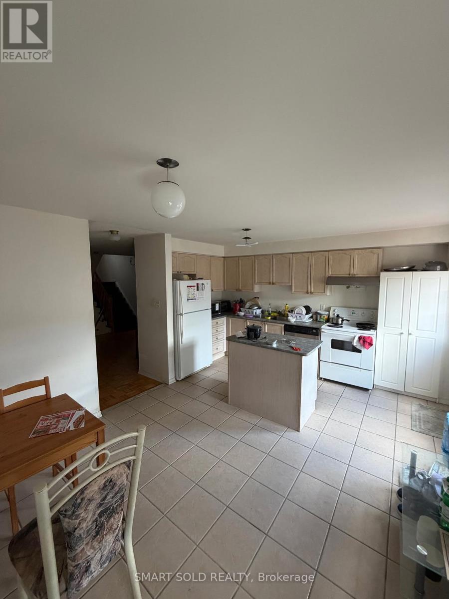 76 VIELLA STREET, Toronto (Junction Area) — photo 3
