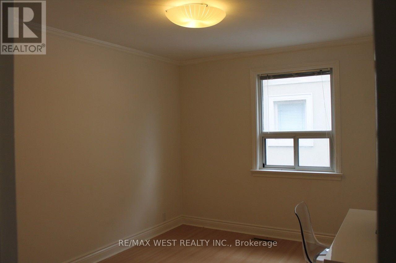 MAIN - 14 TREEVIEW DRIVE, Toronto (Alderwood) — photo 12