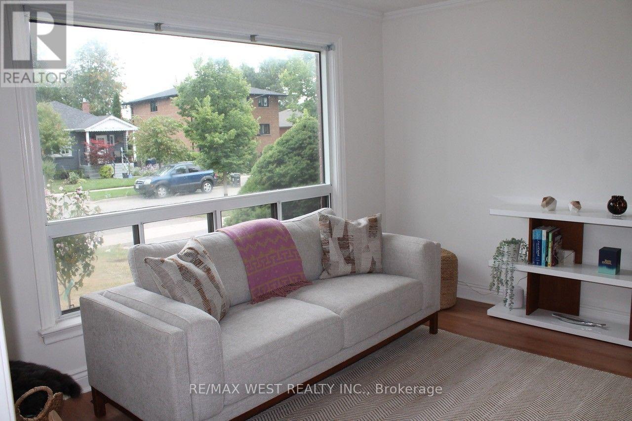 MAIN - 14 TREEVIEW DRIVE, Toronto (Alderwood) — photo 3