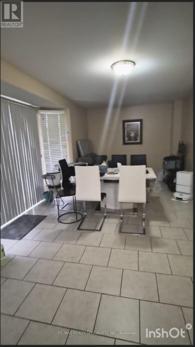 22 STREAMSIDE LANE, Brampton (Sandringham-Wellington) — photo 5