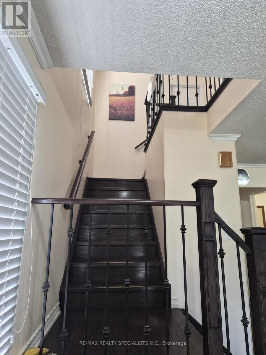 22 STREAMSIDE LANE, Brampton (Sandringham-Wellington) — photo 7