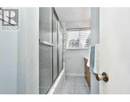 35 Edenborough Drive, Brampton, ON L6T2A2 Photo 14