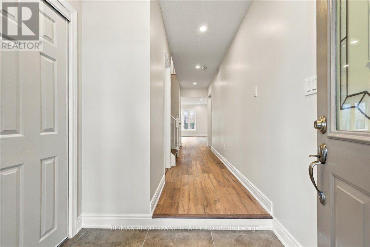 1194 TREETOP TERRACE, Oakville (WT West Oak Trails) — photo 5