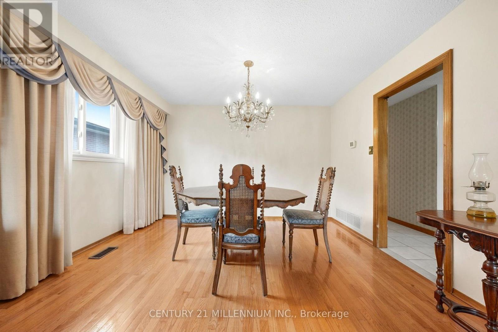 16 JARDINE STREET - 8