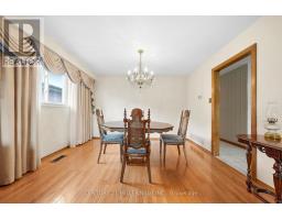 Kitchen - 16 Jardine Street, Brampton, ON L6S3H4 Photo 8