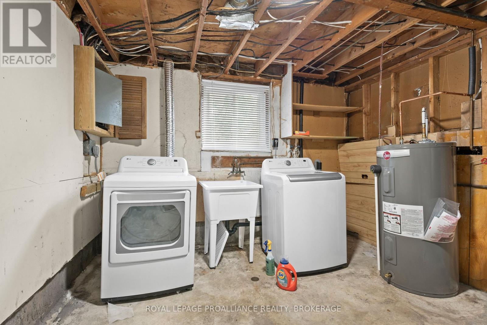 78 GUTHRIE DRIVE - 21