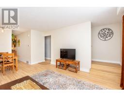 32 - 110 Deveron Crescent, London South, ON N5Z4W7 Photo 9