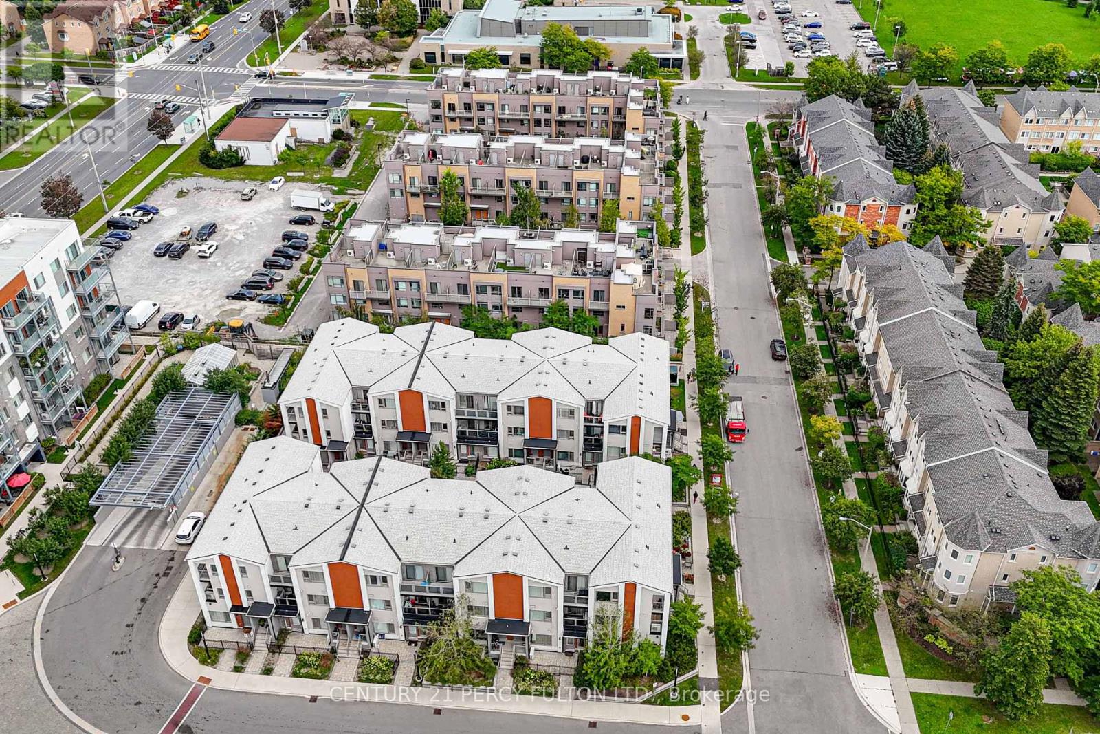 #TH 19 70 ORCHID PLACE DRIVE - 33