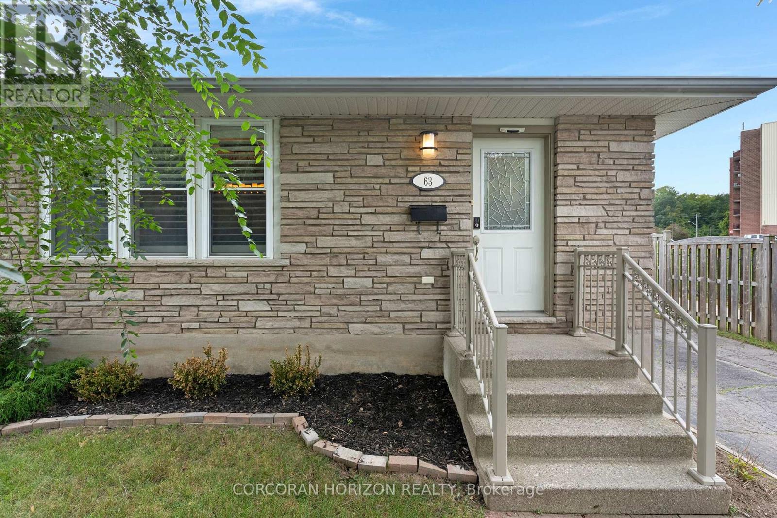 63 CEDARHILL CRESCENT, Kitchener