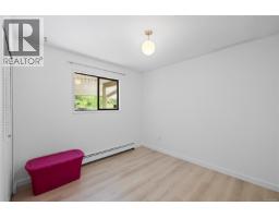 Living room - 899,875 Andreef Rd, Qualicum Beach, BC V9K2T6 Photo 17