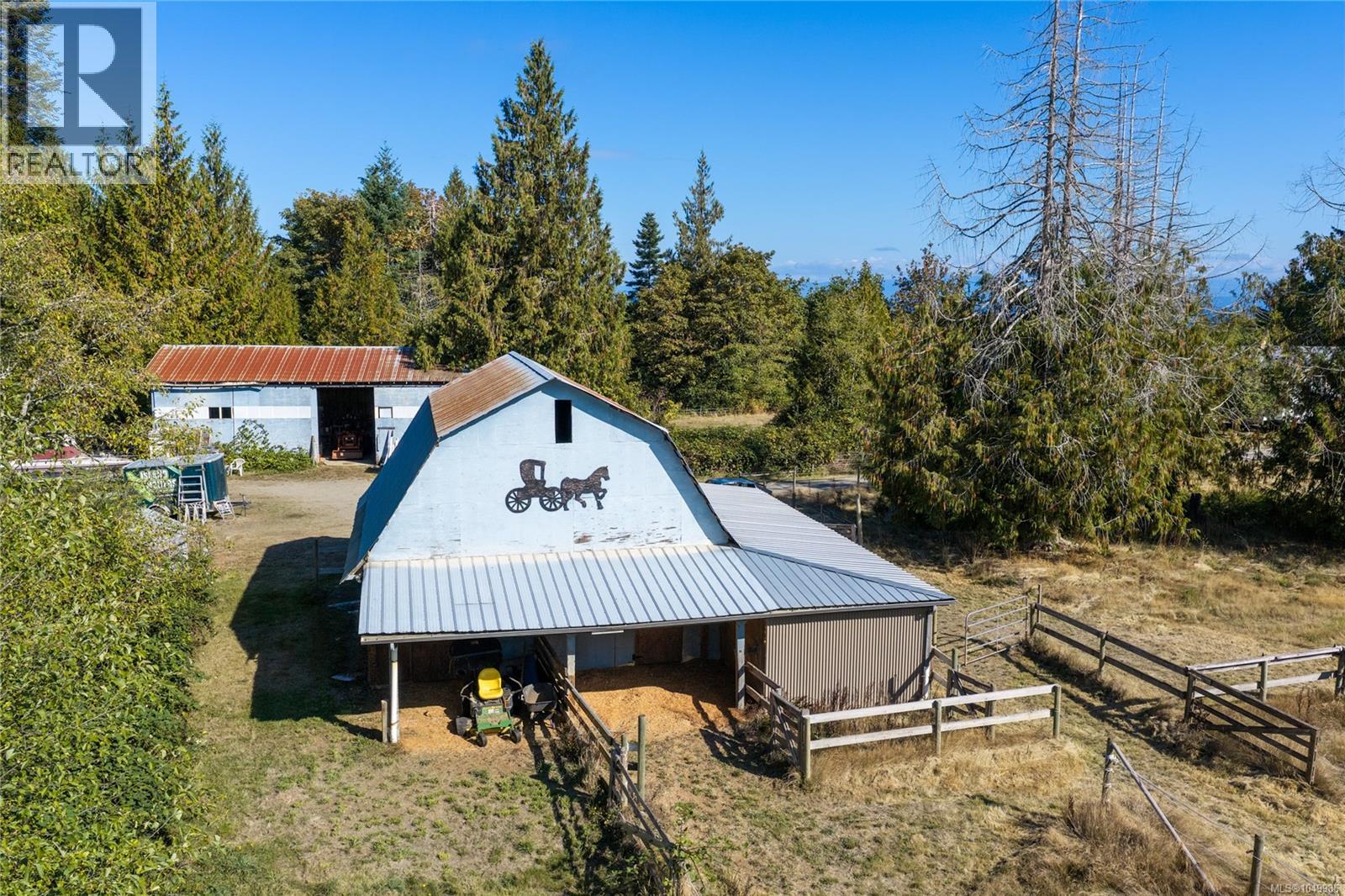 899,875 Andreef Rd - 88
