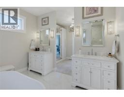 2379 Lairds Gate, Langford, BC V9B0L2 Photo 36