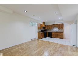 11608 96 St Nw, Edmonton, AB T5G1T9 Photo 36