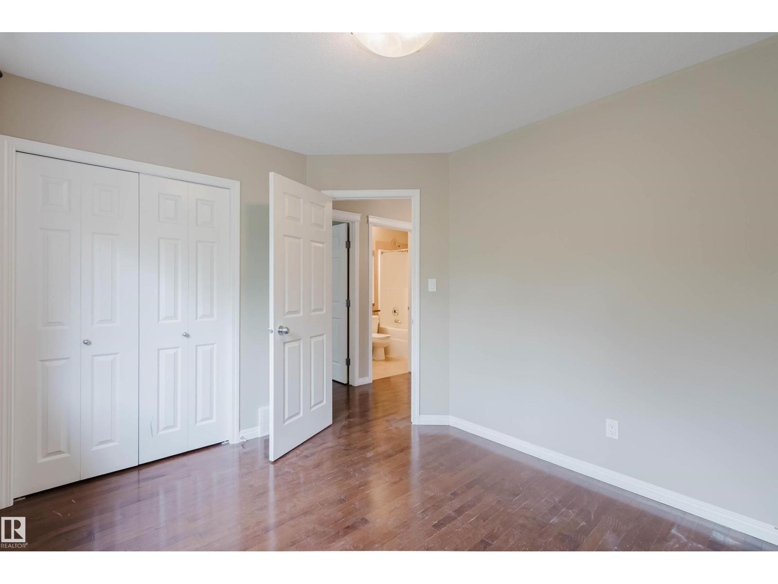 11608 96 ST NW - 20