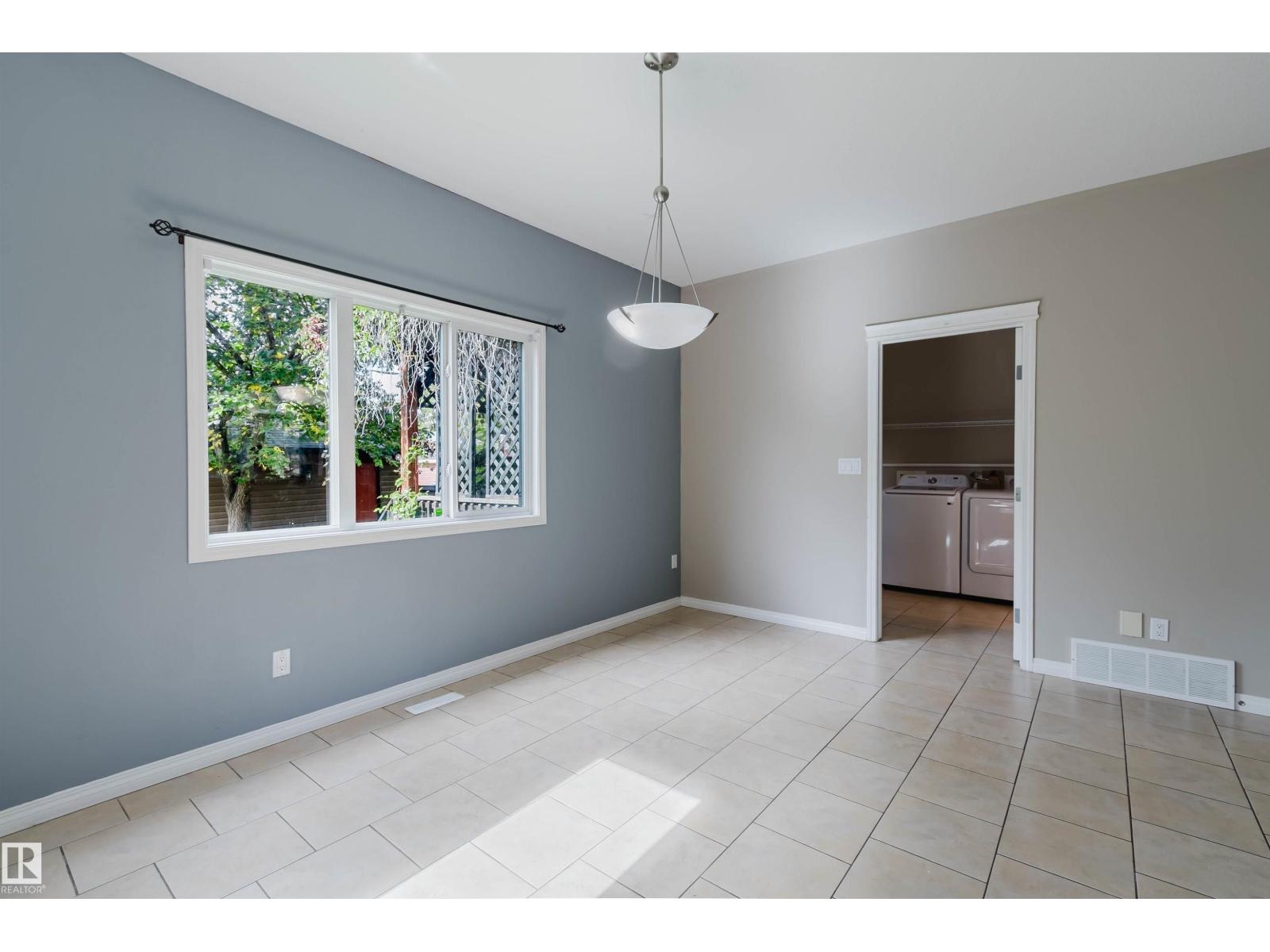 11608 96 ST NW - 9