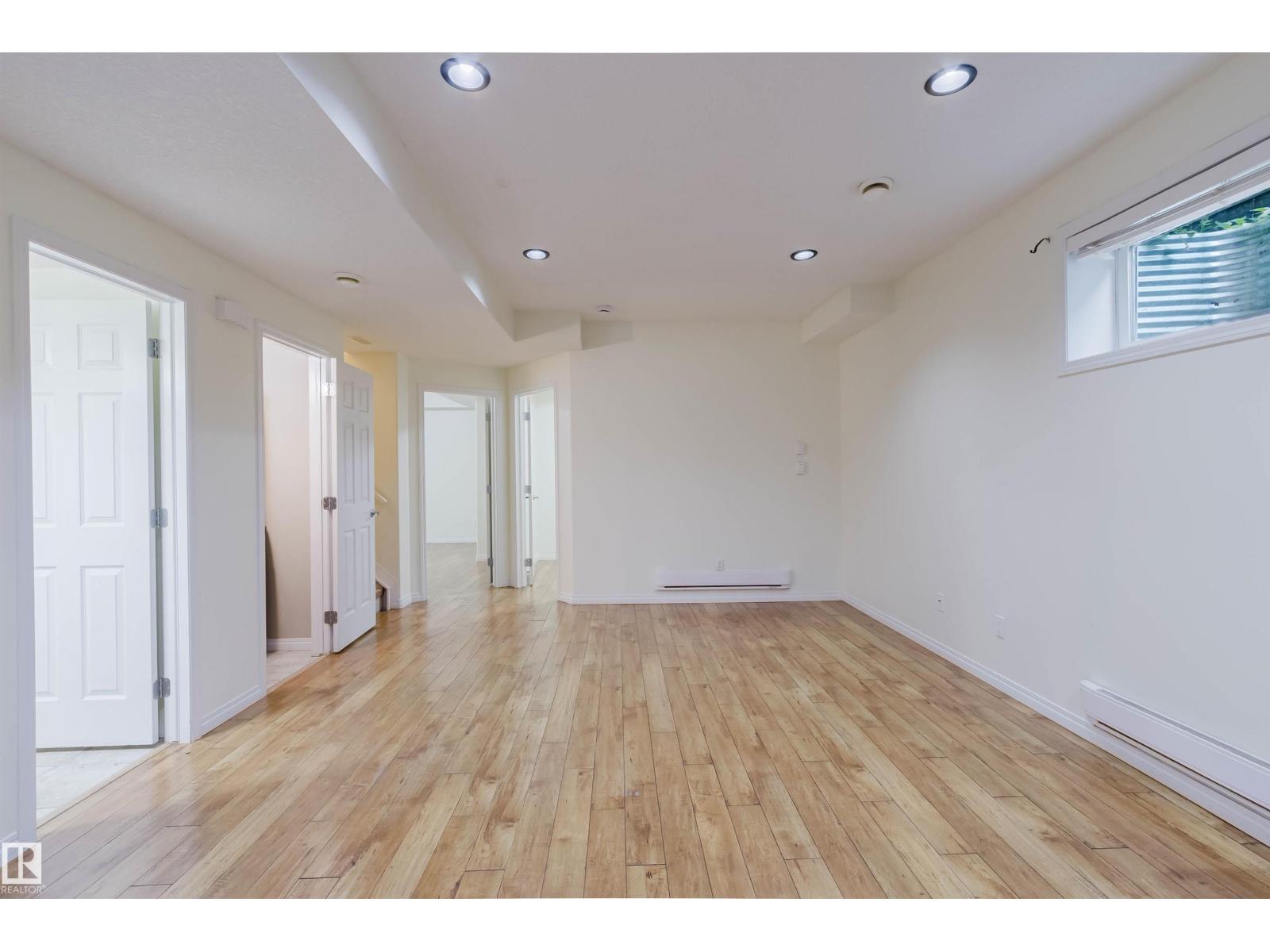 11608 96 ST NW - 48