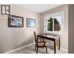 1133 Wellington Dr, Qualicum Beach, BC V9K2H6 Photo 13