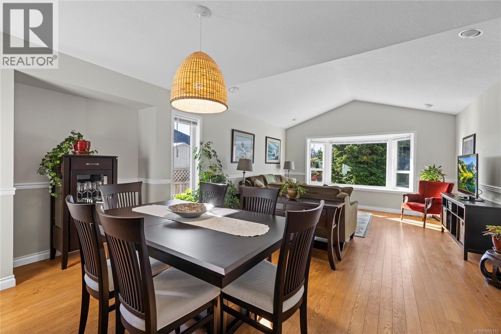 1133 Wellington Dr - 7