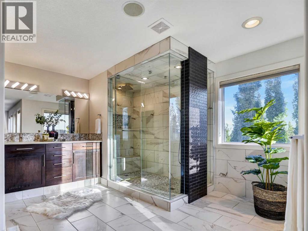 8729 14 Avenue SW - Image 34