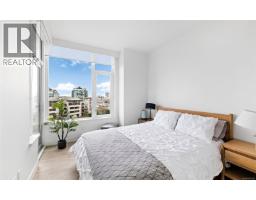 705 60 Saghalie Rd, Victoria, BC V9A0H1 Photo 15