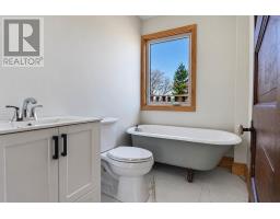 569 East River Road, New Glasgow, NS B2H3R8 Photo 14