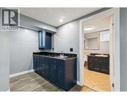 36 Bracebridge Crescent Sw, Calgary, AB T2W0Y7 Photo 27
