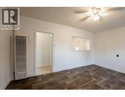 Laundry room - 5603 56 Street, Taber, AB T1G1L4 Photo 7