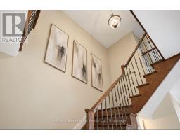 104 Fencerow Drive, Whitby, ON L1R3N2 Photo 16