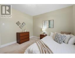 104 Fencerow Drive, Whitby, ON L1R3N2 Photo 26