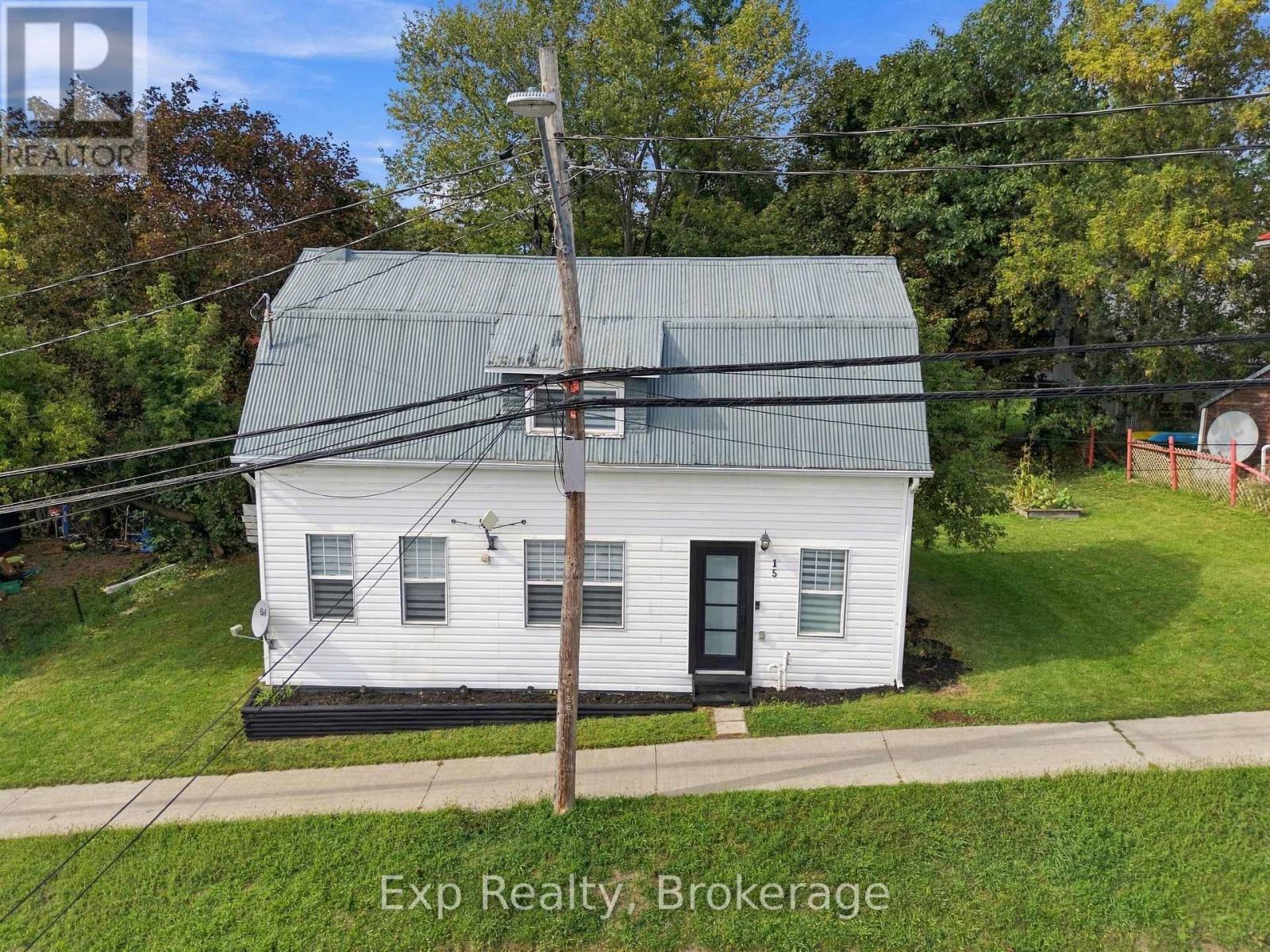 15 MADOC STREET - Image 34