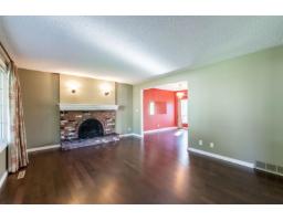 Bedroom 2 - 10145 Brentwood Drive, Little Mountain, Chilliwack, BC V2P6G5 Photo 6
