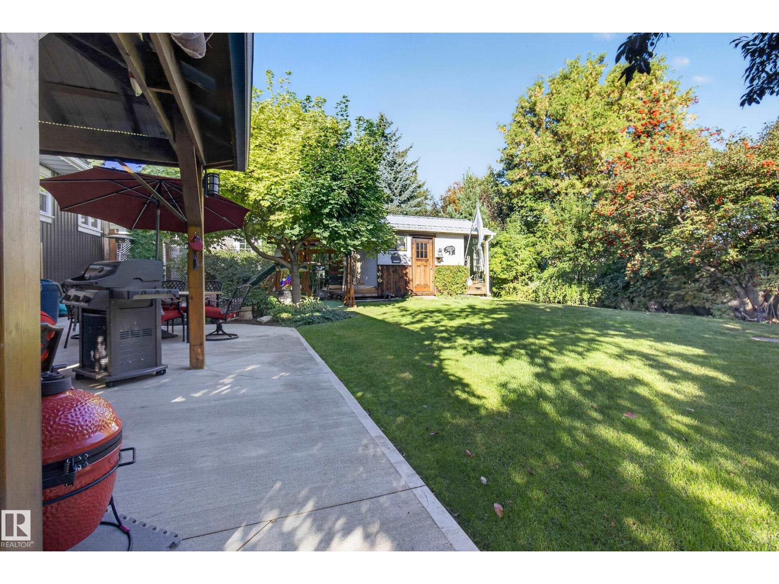 16 BRAESIDE CR - 64