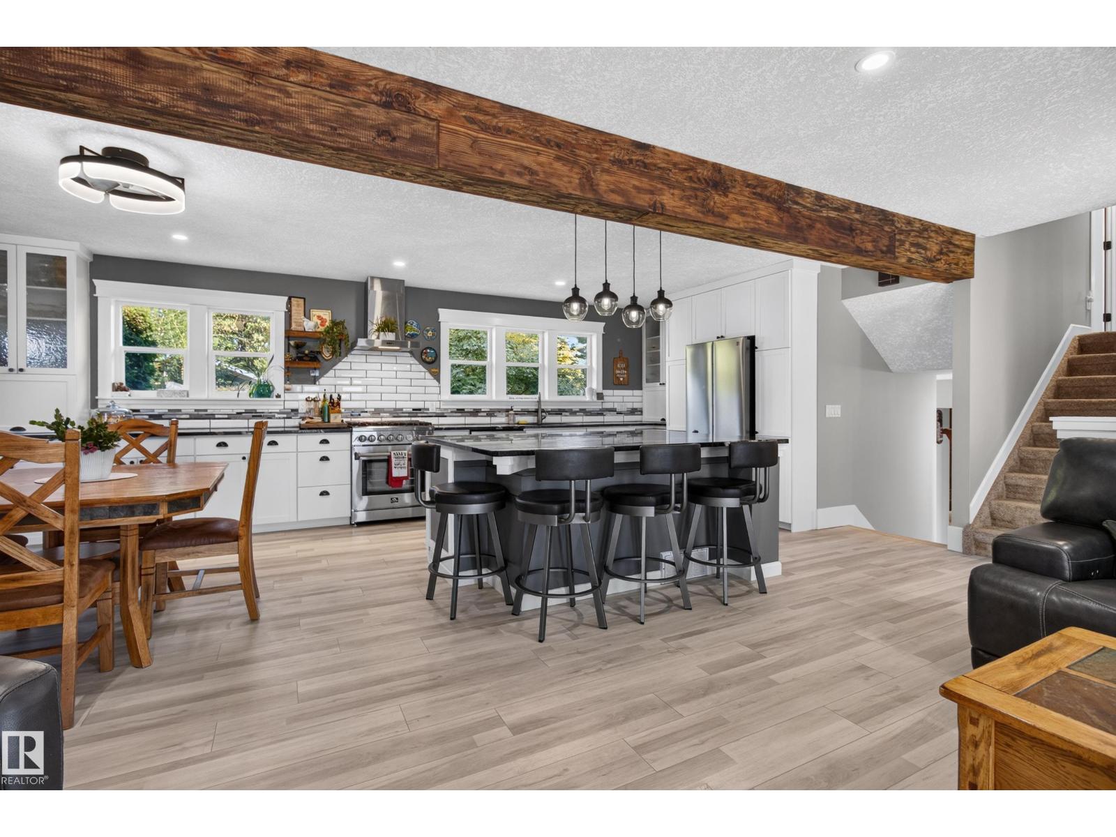 16 BRAESIDE CR - 16